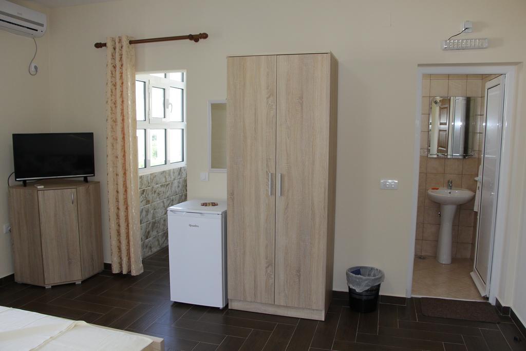 Apartment Family Ulcinj Zewnętrze zdjęcie